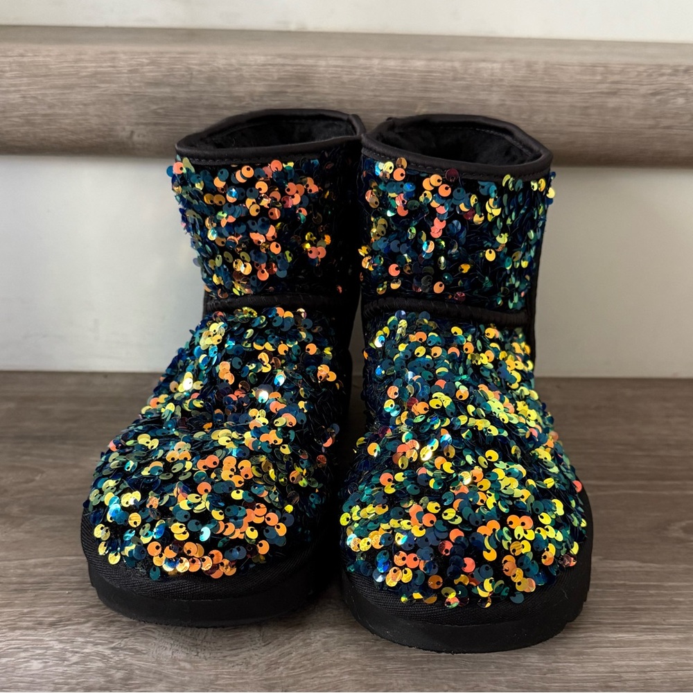 Sequin Embellished Ugg